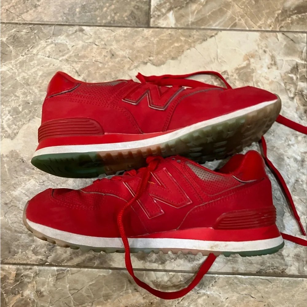 New Balance 574 Shoes Mens 9 Perforated Leather Mercury Red Sneakers ML574PR